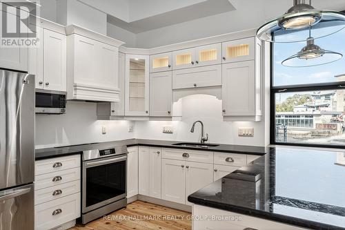 114 - 83 Little Bridge Street, Mississippi Mills, ON - Indoor Photo Showing Kitchen With Stainless Steel Kitchen