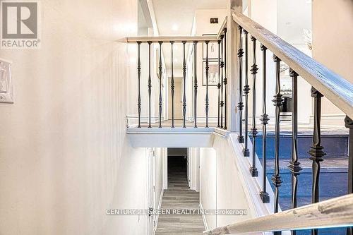 164 Gardiner Drive, Hamilton, ON - Indoor Photo Showing Other Room