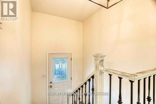 164 Gardiner Drive, Hamilton, ON - Indoor Photo Showing Other Room