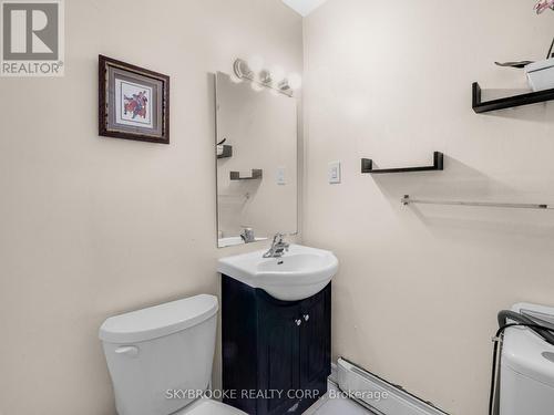 118 - 244 Milestone Crescent, Aurora, ON - Indoor Photo Showing Bathroom