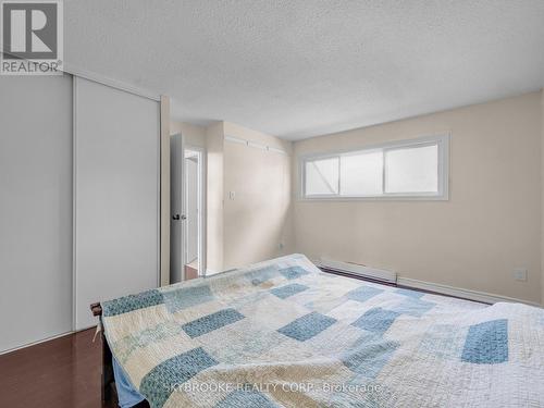 118 - 244 Milestone Crescent, Aurora, ON - Indoor Photo Showing Bedroom