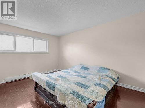 118 - 244 Milestone Crescent, Aurora, ON - Indoor Photo Showing Bedroom