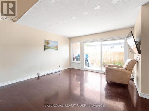 118 - 244 Milestone Crescent, Aurora, ON - Indoor Photo Showing Other Room