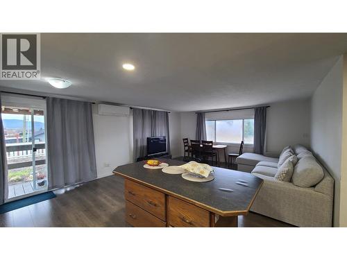 7361 Tucelnuit Drive, Oliver, BC 