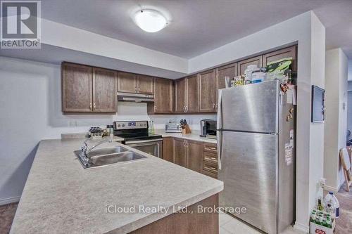 2476 Bromus Path, Oshawa, ON - Indoor Photo Showing Kitchen With Double Sink