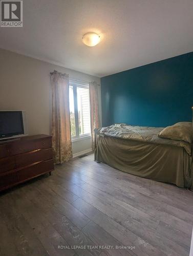 Second Bedroom - 17B - 6010 Red Willow Drive, Ottawa, ON - Indoor Photo Showing Bedroom