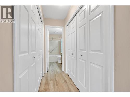 965 King Street Unit# 308, Penticton, BC - Indoor Photo Showing Other Room