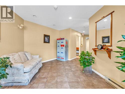 965 King Street Unit# 308, Penticton, BC - Indoor