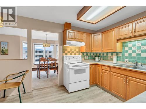 965 King Street Unit# 308, Penticton, BC - Indoor Photo Showing Kitchen With Double Sink