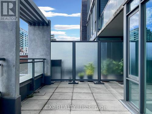 511 - 20 Gladstone Avenue, Toronto, ON - Outdoor With Exterior