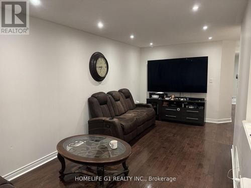 174 Cathedral Drive, Whitby, ON - Indoor