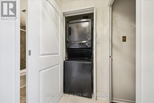 2701 - 8 Lisa Street, Brampton, ON - Indoor Photo Showing Other Room