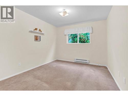 202 Edmonton Avenue Unit# 202, Penticton, BC - Indoor Photo Showing Other Room