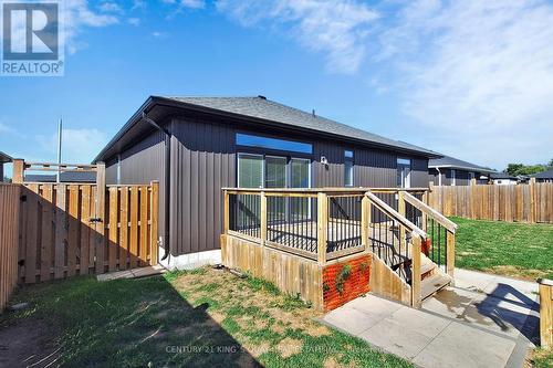 29 Gavin Crescent, Quinte West, ON - Outdoor With Deck Patio Veranda