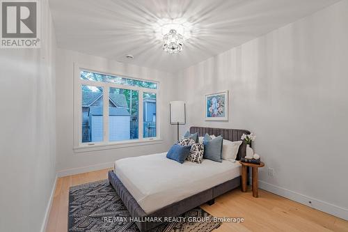 14 Thornton Avenue, Ottawa, ON - Indoor Photo Showing Bedroom
