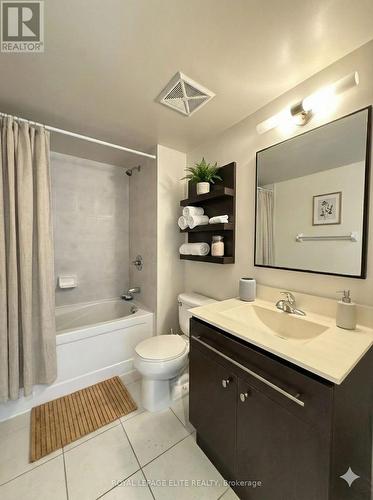 808 - 100 Western Battery Road, Toronto, ON - Indoor Photo Showing Bathroom