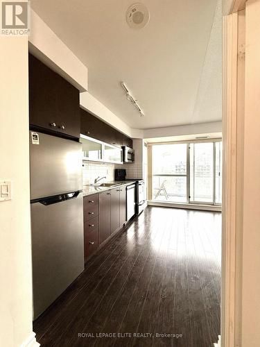 808 - 100 Western Battery Road, Toronto, ON - Indoor Photo Showing Kitchen