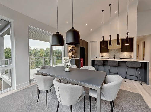 Salle à manger - 1116 Ch. Du Massif, Piedmont, QC - Indoor Photo Showing Dining Room