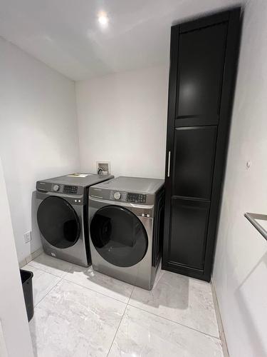 Laundry room - 50 Ch. Du Grand-Moulin, Deux-Montagnes, QC - Indoor Photo Showing Laundry Room