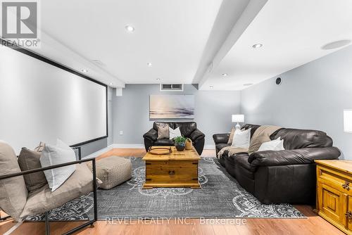 25 Duckfield Crescent, Ajax, ON - Indoor Photo Showing Living Room