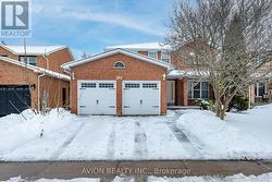 567 MILLARD STREET  Whitchurch-Stouffville, ON L4A 7Z3