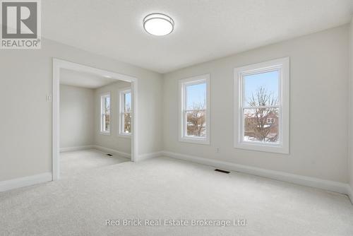 view from bonus room - 3980 Chadburn Crescent, Mississauga (Erin Mills), ON - Indoor Photo Showing Other Room