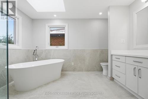 primary ensuite - 3980 Chadburn Crescent, Mississauga (Erin Mills), ON - Indoor Photo Showing Bathroom