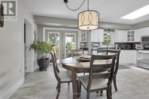 2103 Fanshawe Park Road W, Middlesex Centre, ON - Indoor Photo Showing Dining Room