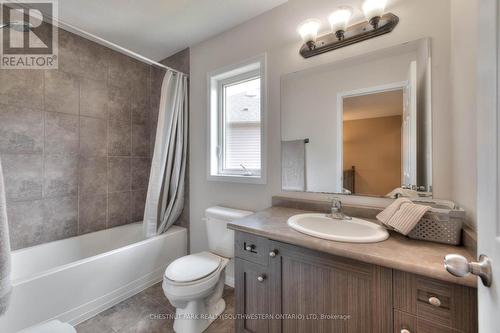 288 Steepleridge Street, Kitchener, ON - Indoor Photo Showing Bathroom