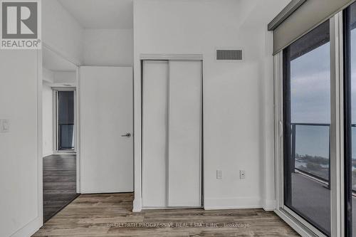 Ph-07 - 30 Shore Breeze Drive, Toronto, ON -  With Exterior