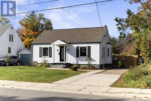 183 Upton Rd, Sault Ste. Marie, ON - Outdoor With Facade