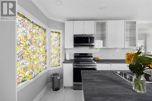 183 Upton Rd, Sault Ste. Marie, ON - Indoor Photo Showing Kitchen