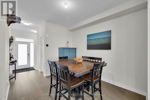 1076 Curraglass Walk, Ottawa, ON - Indoor Photo Showing Dining Room