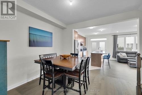 1076 Curraglass Walk, Ottawa, ON - Indoor Photo Showing Dining Room