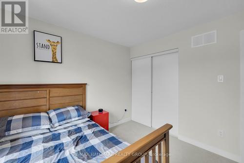 1076 Curraglass Walk, Ottawa, ON - Indoor Photo Showing Bedroom