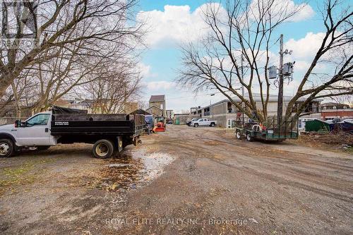 92 King Street W, Cobourg, ON - Outdoor