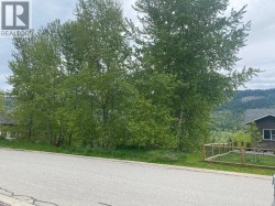 933 7th Street Montrose, BC V0G 1P0
