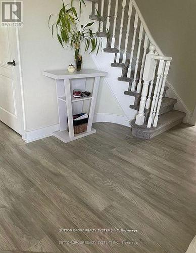 6807 Gracefield Drive W, Mississauga, ON - Indoor Photo Showing Other Room