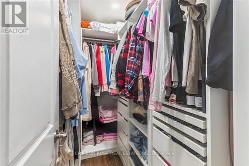 89 Holyrood Avenue, Oakville, ON - Indoor With Storage