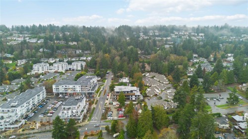 101-986 Doumac Ave, Saanich, BC - Outdoor With View