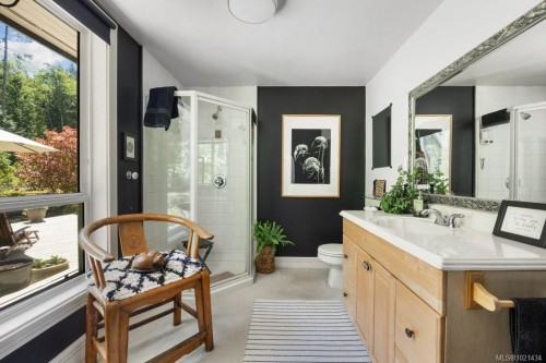 777 Mine Rd, Lasqueti Island, BC 