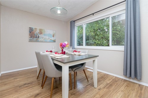 2365 Lovell Ave, Sidney, BC 