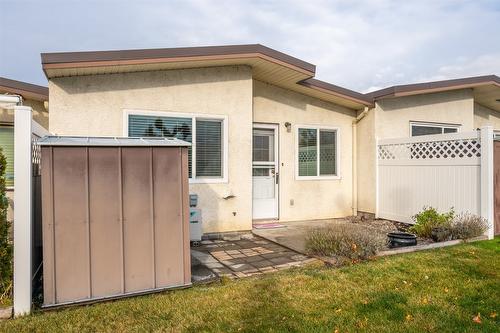 29-854 Main Street, Penticton, BC - Outdoor With Exterior