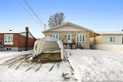328 Rue Fern  Lachute, QC J8H 2A5