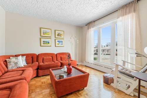 Living Room - 328 Rue Fern, Lachute, QC - Indoor Photo Showing Living Room