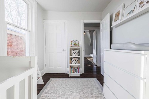 Upper-553 Euclid Avenue, Toronto, ON 