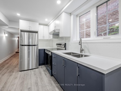 Ground-93 Sandown Avenue, Toronto, ON - Indoor Photo Showing Kitchen With Stainless Steel Kitchen With Double Sink With Upgraded Kitchen