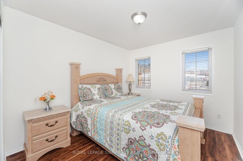 184 Lindenshire Avenue, Vaughan, ON 