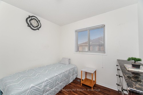 184 Lindenshire Avenue, Vaughan, ON 