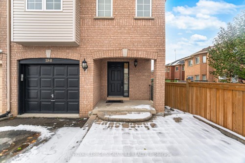 184 Lindenshire Avenue, Vaughan, ON 